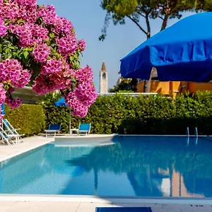 https://hotel-idania.hotelinveneto.com